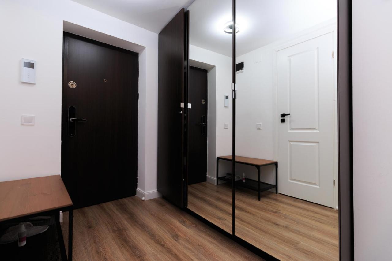 Best View Ap With Parking And 2 Bathrooms 시나이아 외부 사진