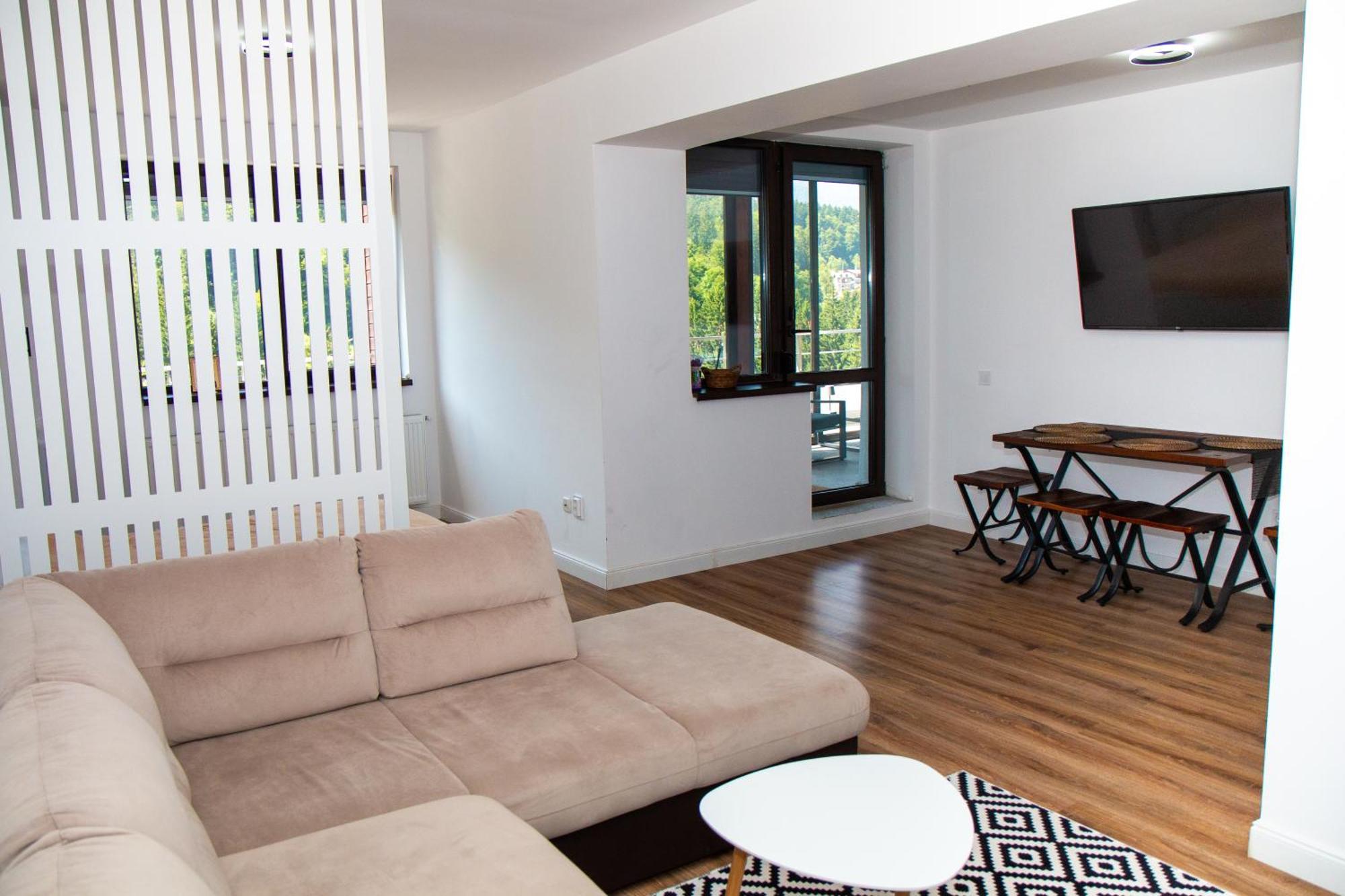 Best View Ap With Parking And 2 Bathrooms 시나이아 외부 사진