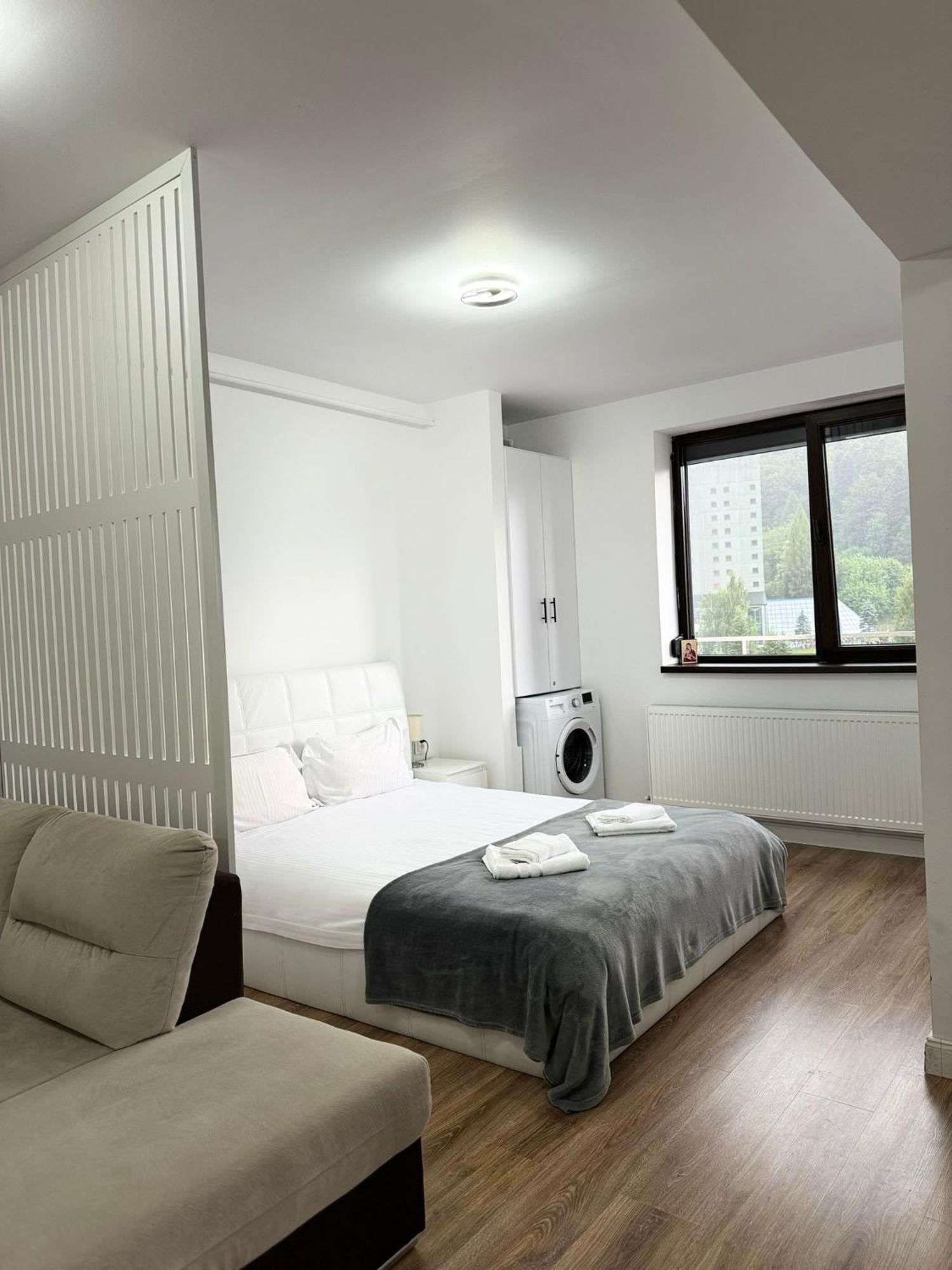 Best View Ap With Parking And 2 Bathrooms 시나이아 외부 사진