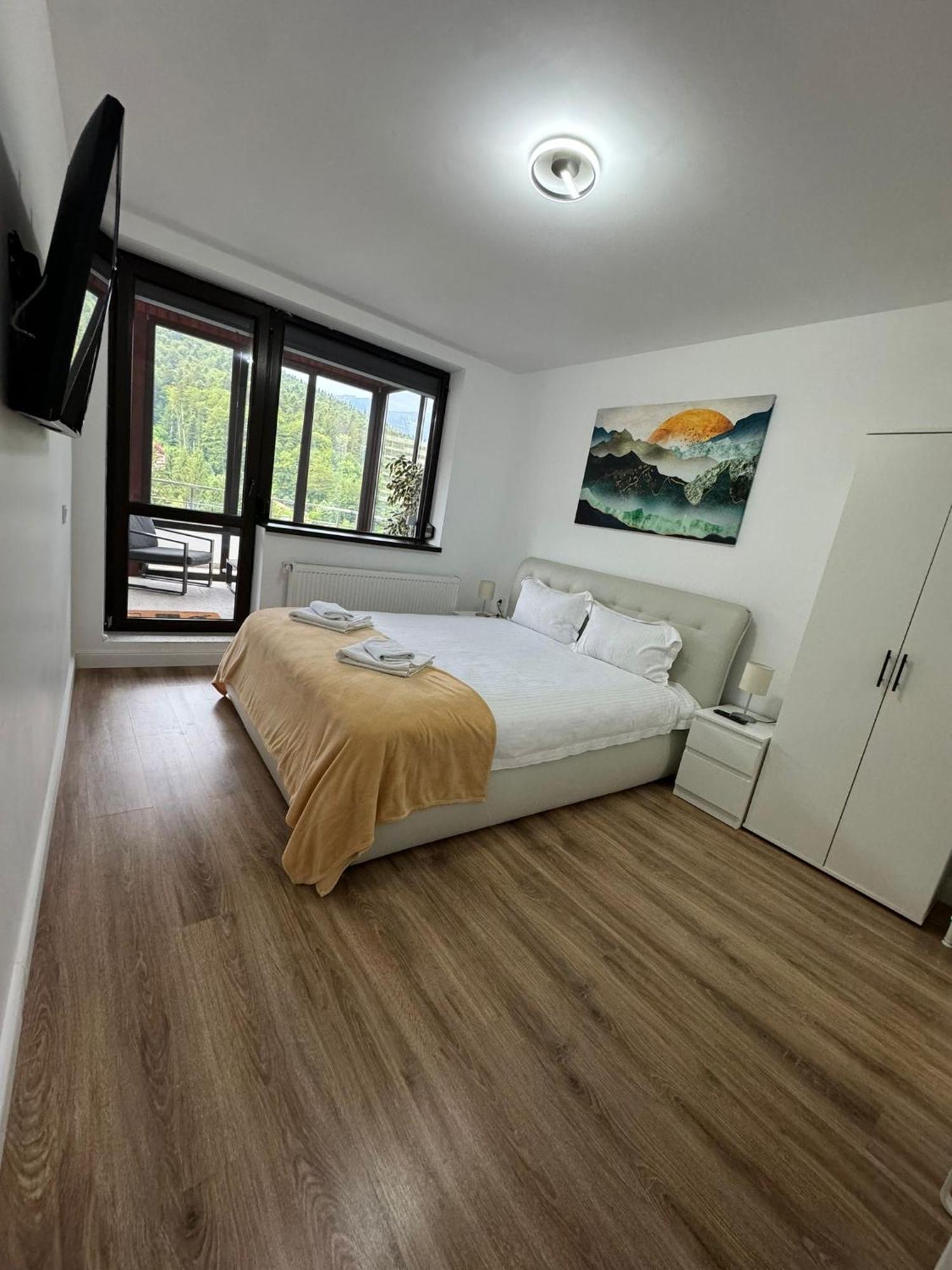 Best View Ap With Parking And 2 Bathrooms 시나이아 외부 사진